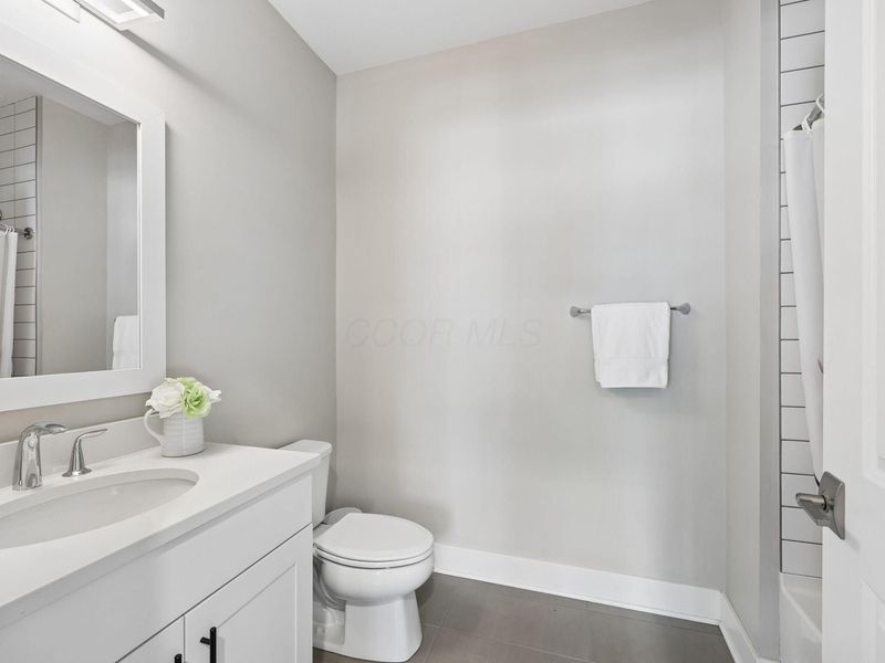 2480 Westmont Boulevard, Upper Arlington, OH 43221 Photo 30