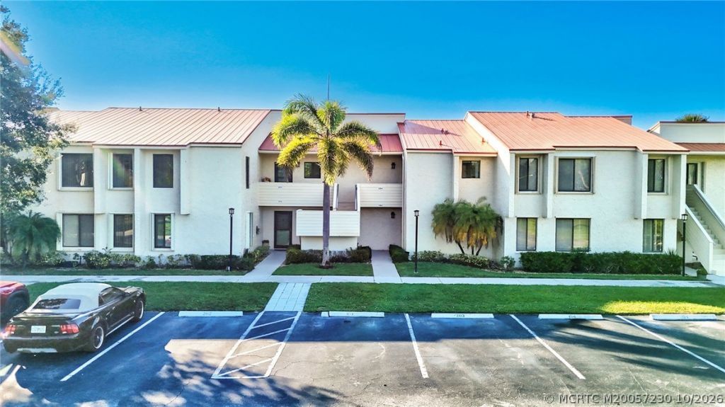 5111 SE Miles Grant Road , Unit 204, Stuart, FL 34997 Photo