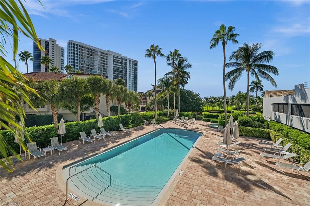 4751 Gulf Shore Blvd N, Unit 1602, Naples, FL 34103 Photo