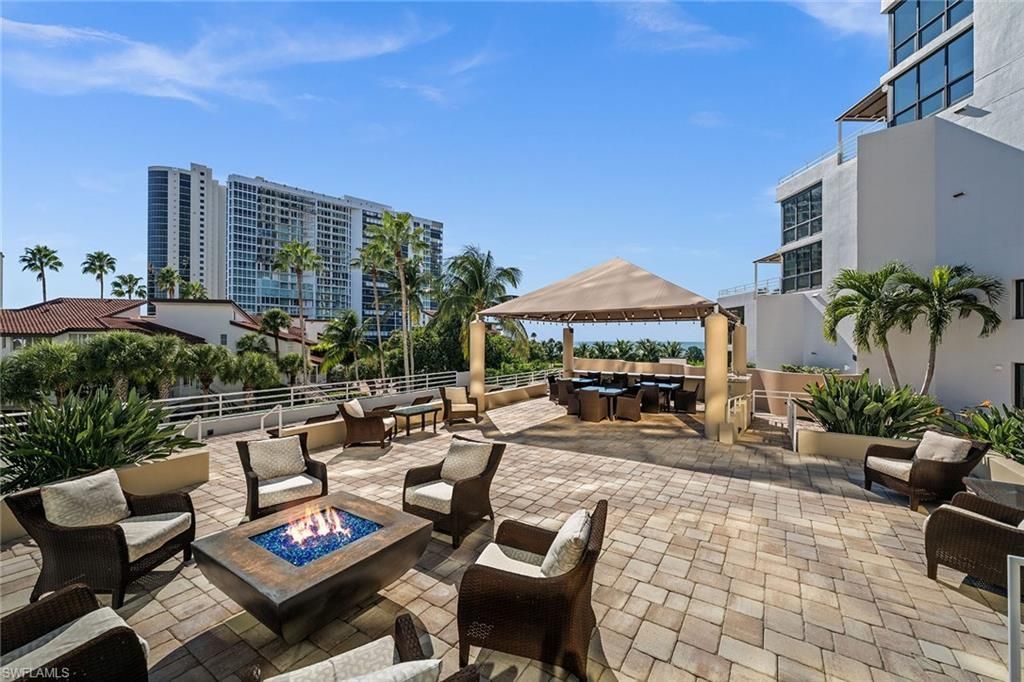 4751 Gulf Shore Blvd N, Unit 1602, Naples, FL 34103 Photo