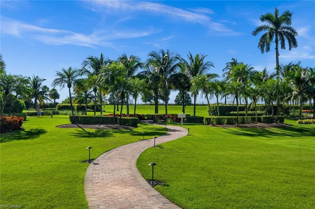 4751 Gulf Shore Blvd N, Unit 1602, Naples, FL 34103 Photo