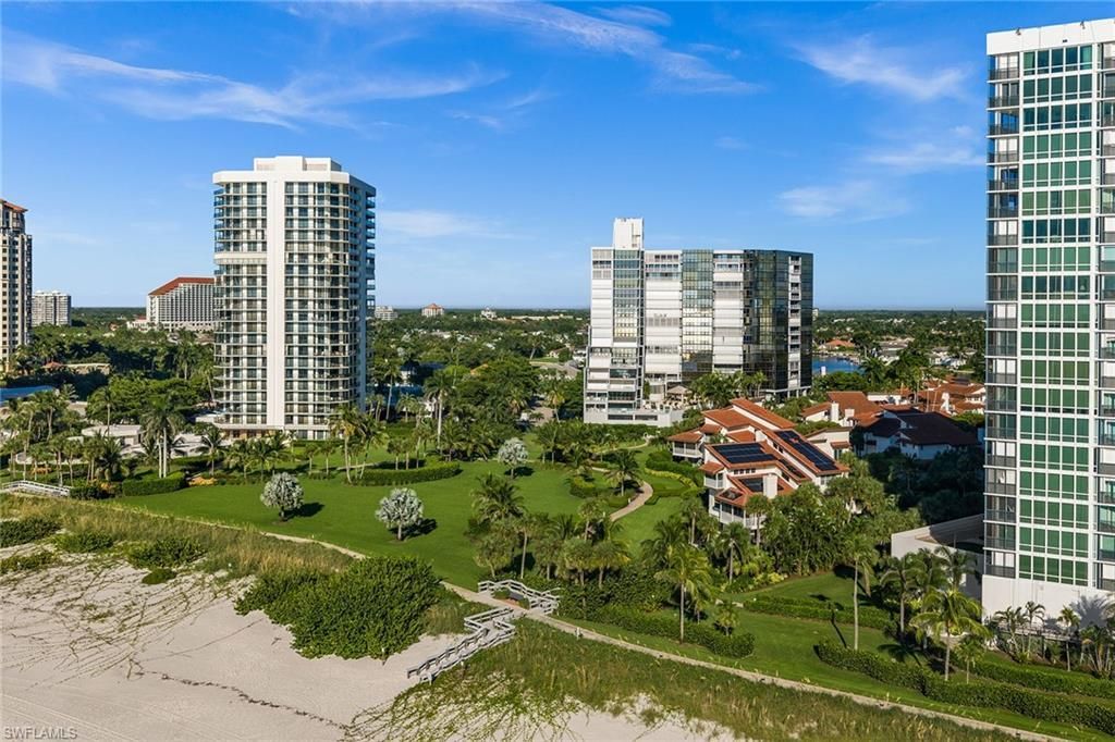 4751 Gulf Shore Blvd N, Unit 1602, Naples, FL 34103 Photo