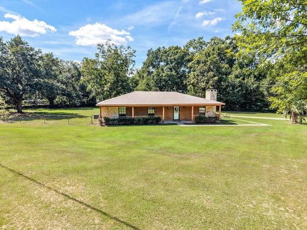 3227 Graham Road N, Mobile, AL 36618
