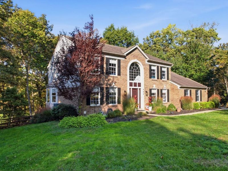 462 Windfern Forest Lane, Union Township, OH 45244 Photo 2