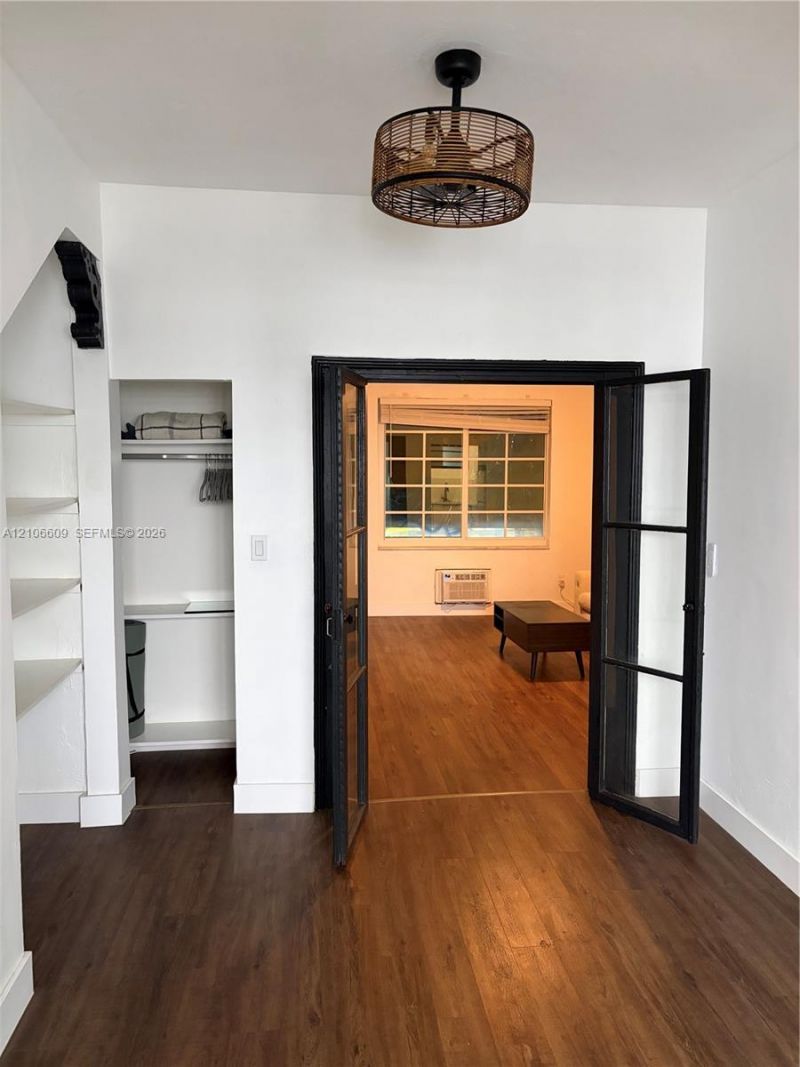 349 Meridian Avenue, Unit B104, Miami Beach, FL 33139 Photo