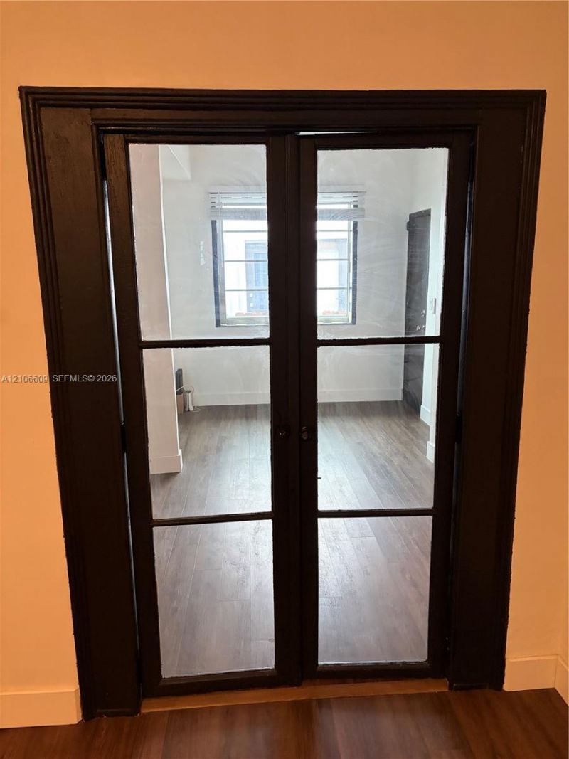 349 Meridian Avenue, Unit B104, Miami Beach, FL 33139 Photo