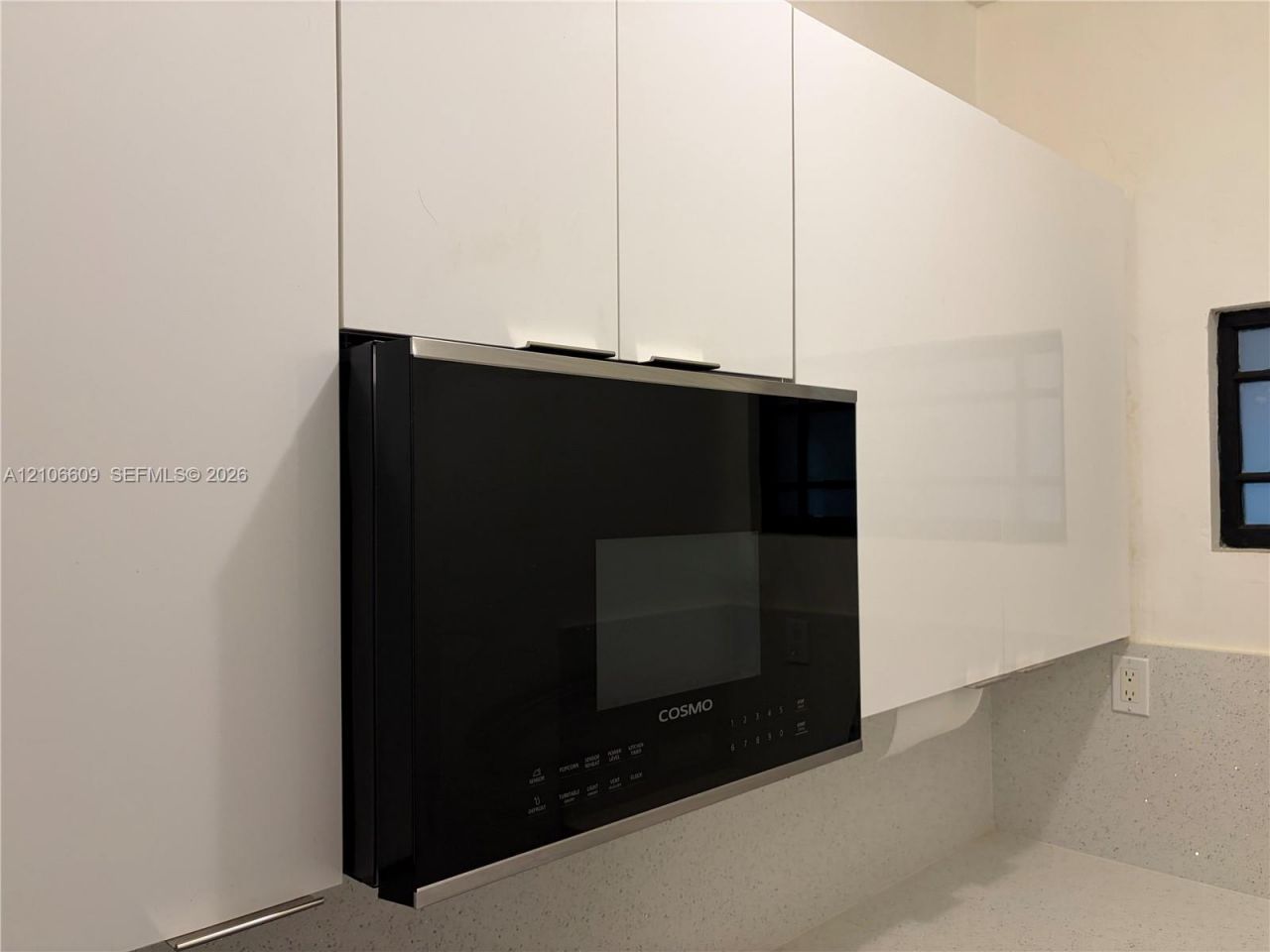 349 Meridian Avenue, Unit B104, Miami Beach, FL 33139 Photo
