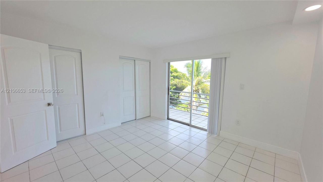 65 NE 202nd Ter , Unit Q30, North Miami Beach, FL 33179 Photo