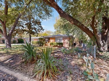 6905 Norma Street, Fort Worth, TX 76112
