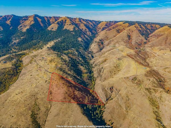 000 Mountain View Rd, White Bird, ID 83554