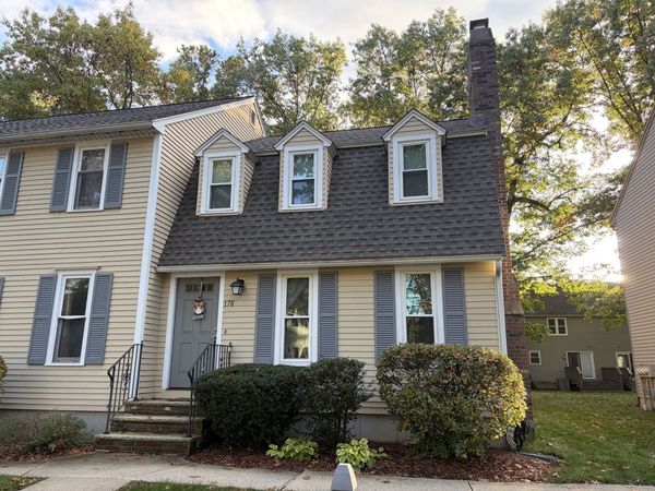 178 Wellman Ave, Unit 178, Chelmsford, MA 01863