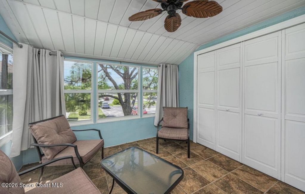533 S Lakes End Drive , Unit E2, Fort Pierce, FL 34982 Photo