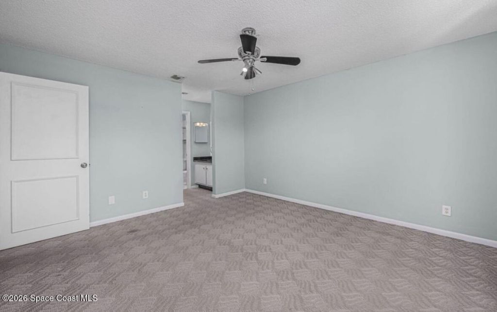 533 S Lakes End Drive , Unit E2, Fort Pierce, FL 34982 Photo