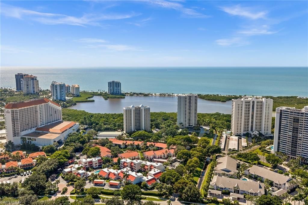 557 Serendipity Dr, Unit 557, Naples, FL 34108 Photo