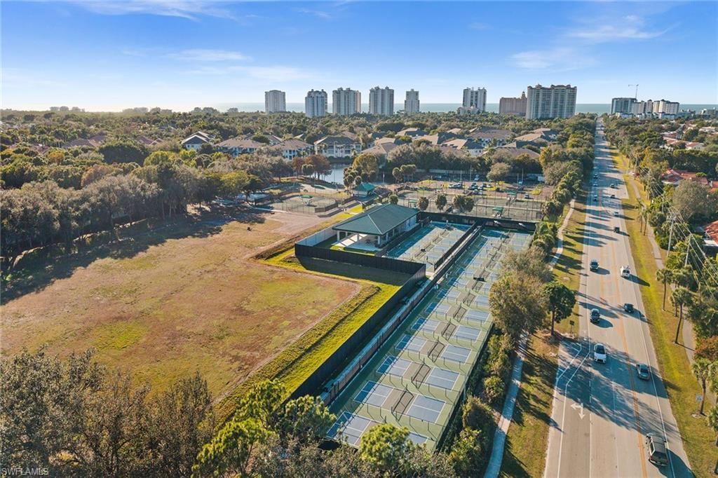 557 Serendipity Dr, Unit 557, Naples, FL 34108 Photo