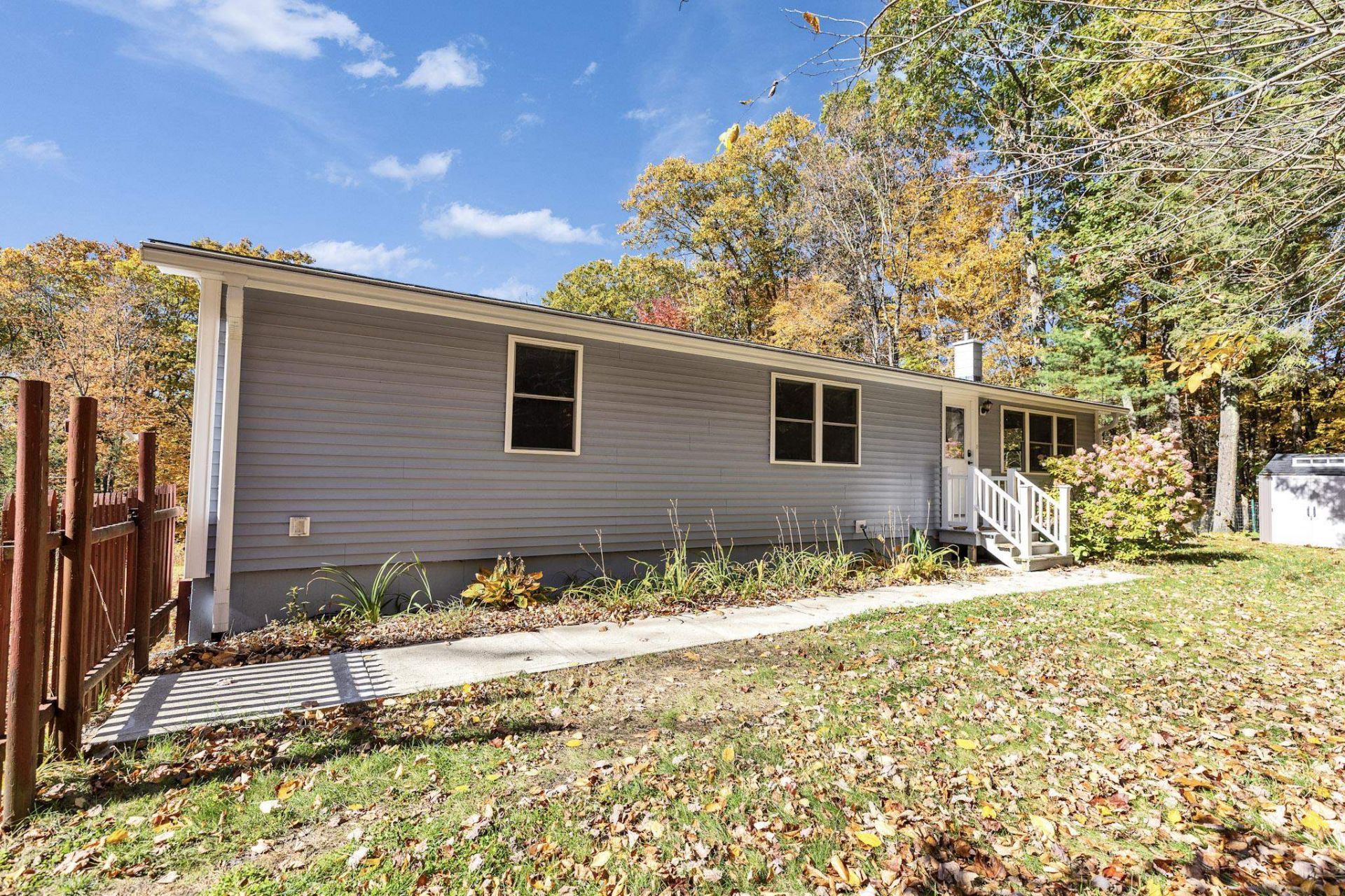 196 Rhododendron Road, Fitzwilliam, NH 03447 Main Photo