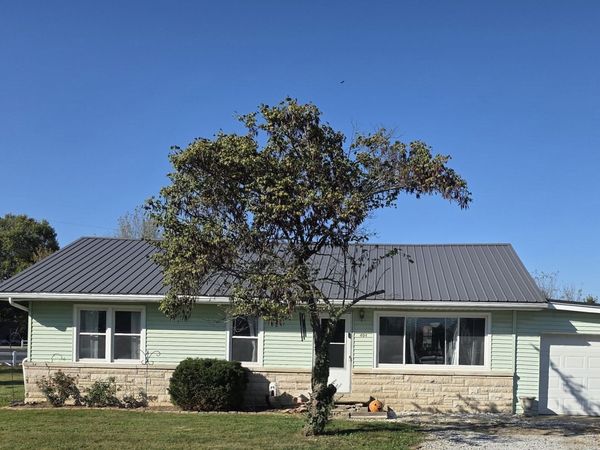 404 W Mulberry Street , Westport, IN 47283