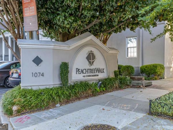 1075 Peachtree Walk NE, Unit A205, Atlanta, GA 30309