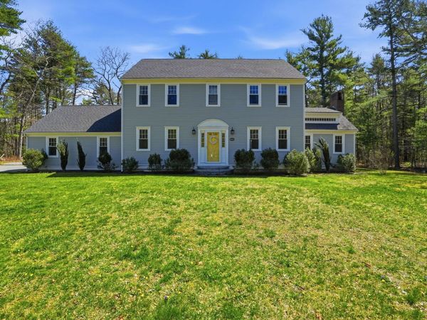 62 Forest St, Duxbury, MA 02332