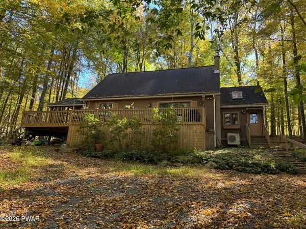 81 Ridge Road , Lake Ariel, PA 18436