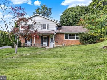 2003 RESERVOIR ROAD, READING, PA 19604