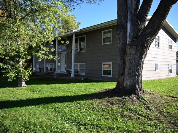 402 33rd Avenue N, Saint Cloud, MN 56303
