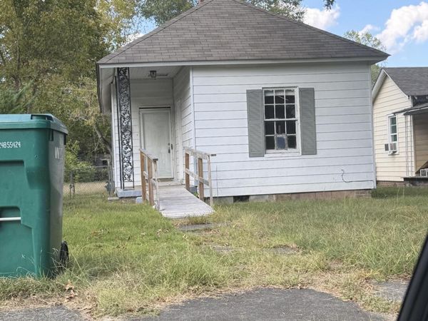 112 4th Street , Jackson, TN 38301