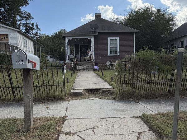 105 4th Street , Jackson, TN 38301