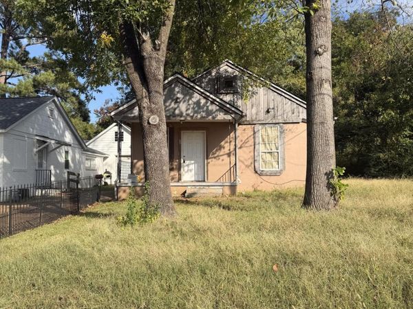 32 Ingram Street , Jackson, TN 38301
