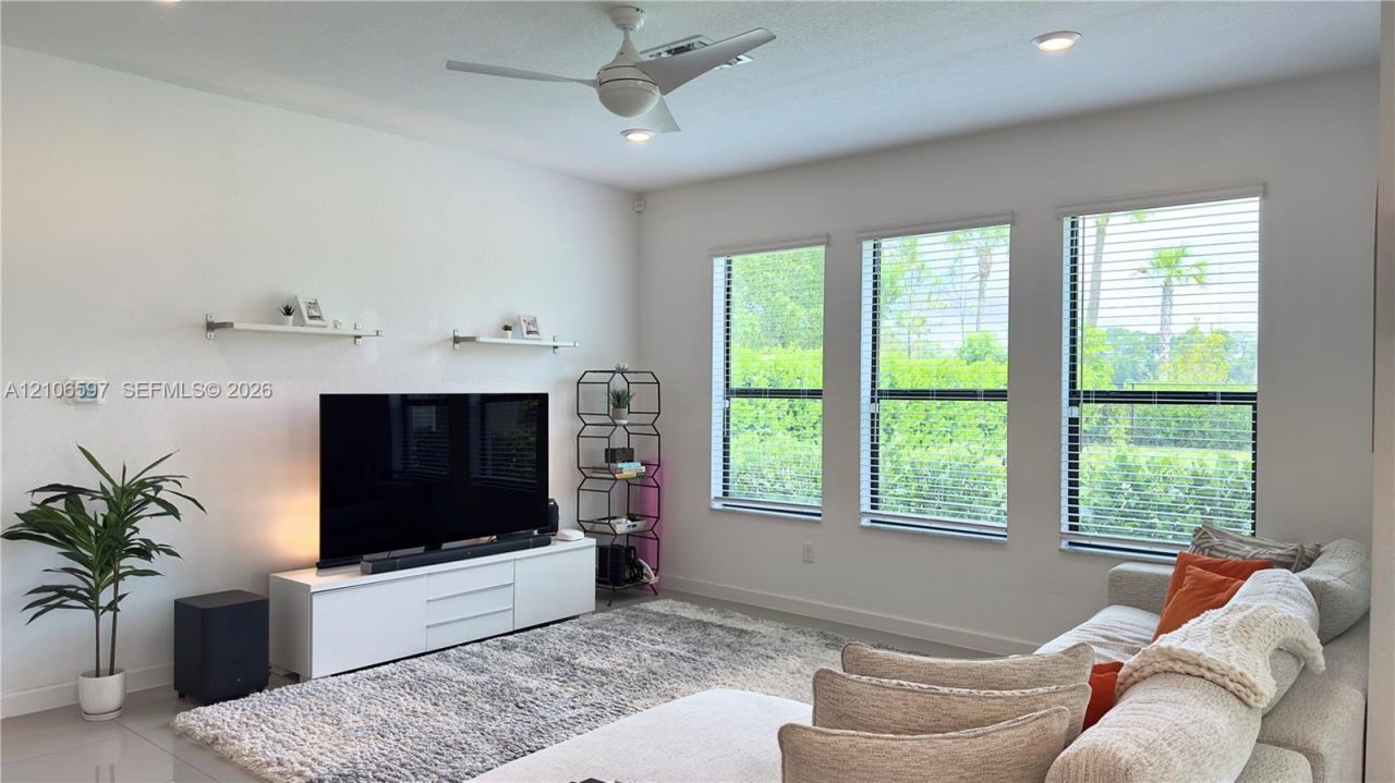 3224 Klays Ct, Royal Palm Beach, FL 33411 Photo