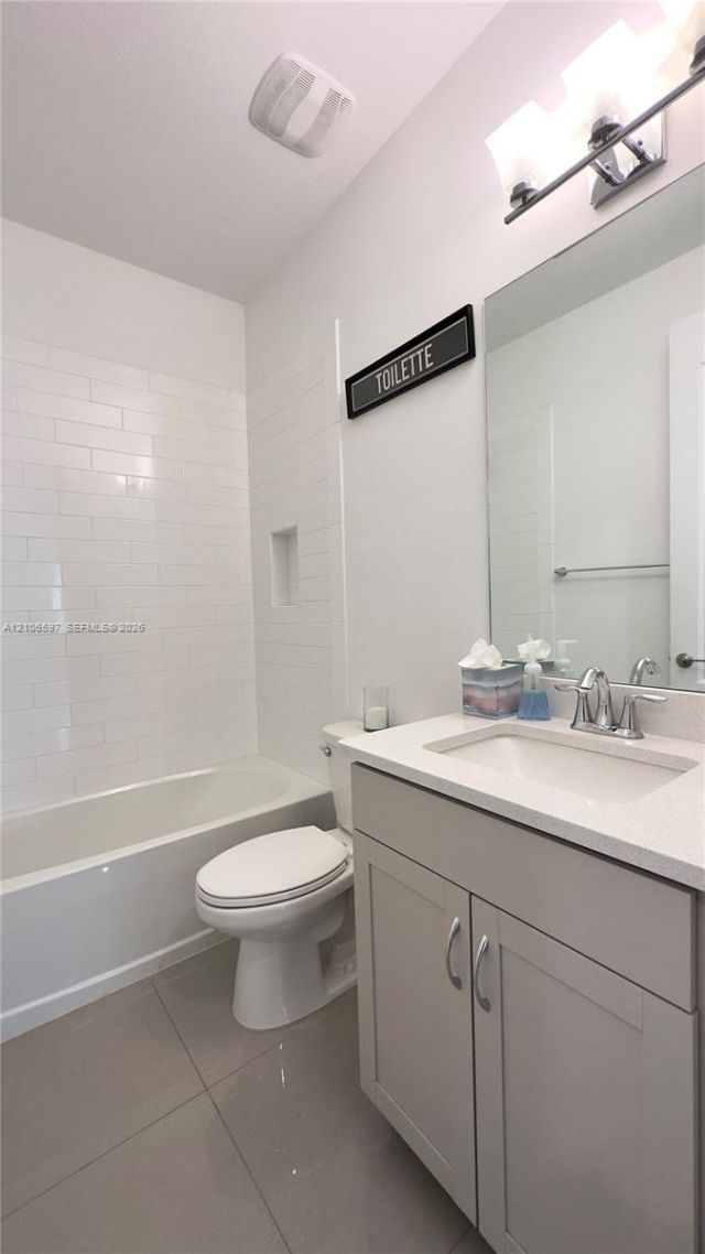 3224 Klays Ct, Royal Palm Beach, FL 33411 Photo