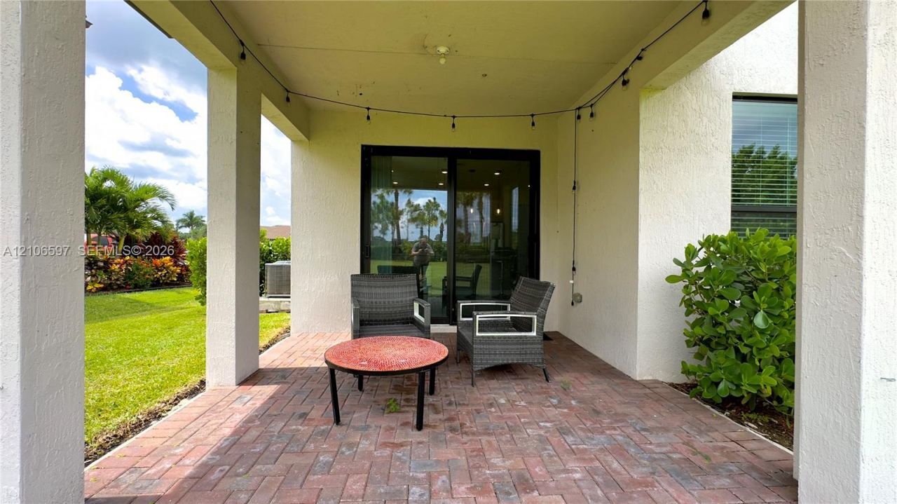 3224 Klays Ct, Royal Palm Beach, FL 33411 Photo