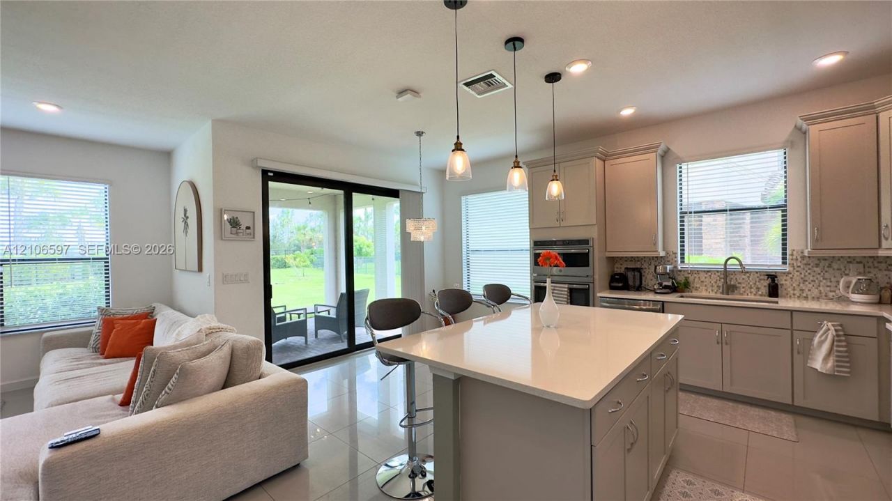 3224 Klays Ct, Royal Palm Beach, FL 33411 Photo