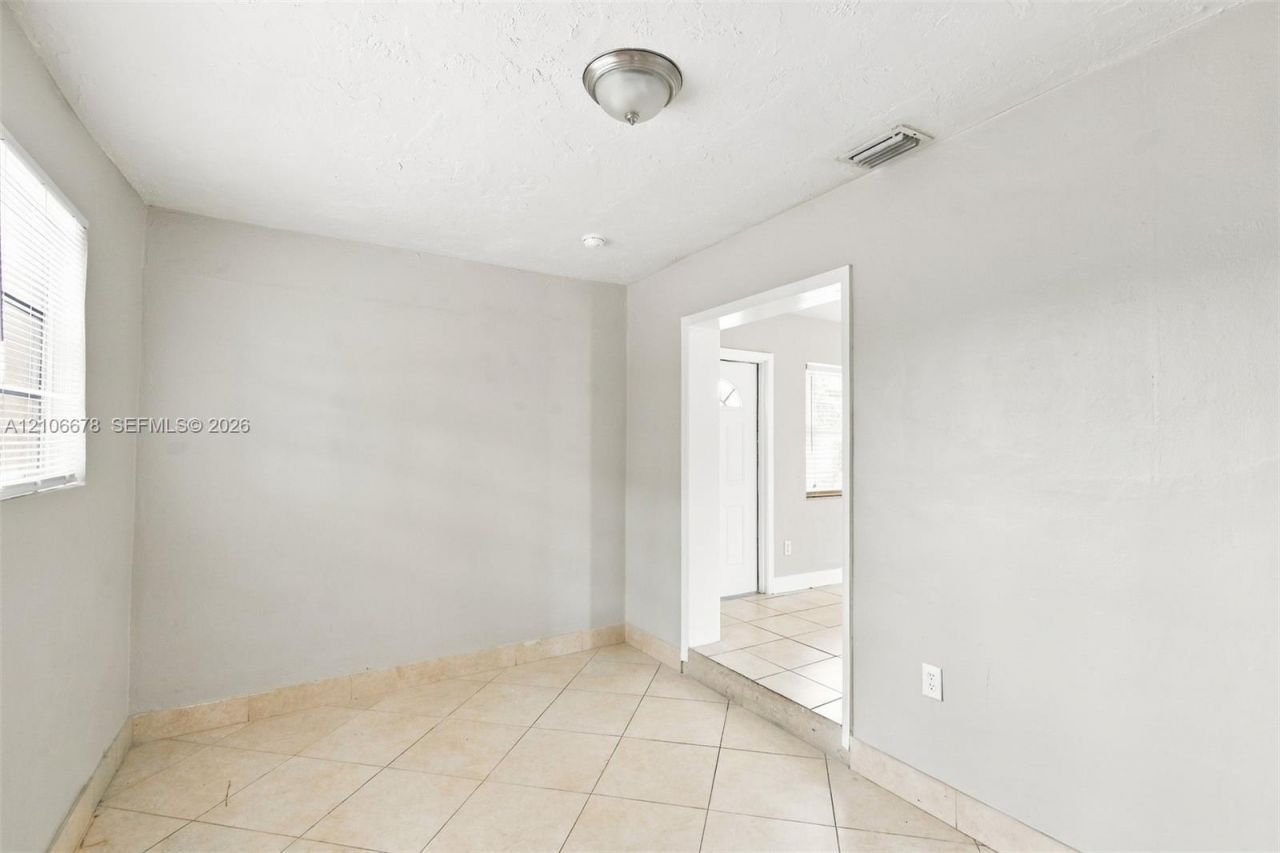 7060 Hood St, Hollywood, FL 33024 Photo