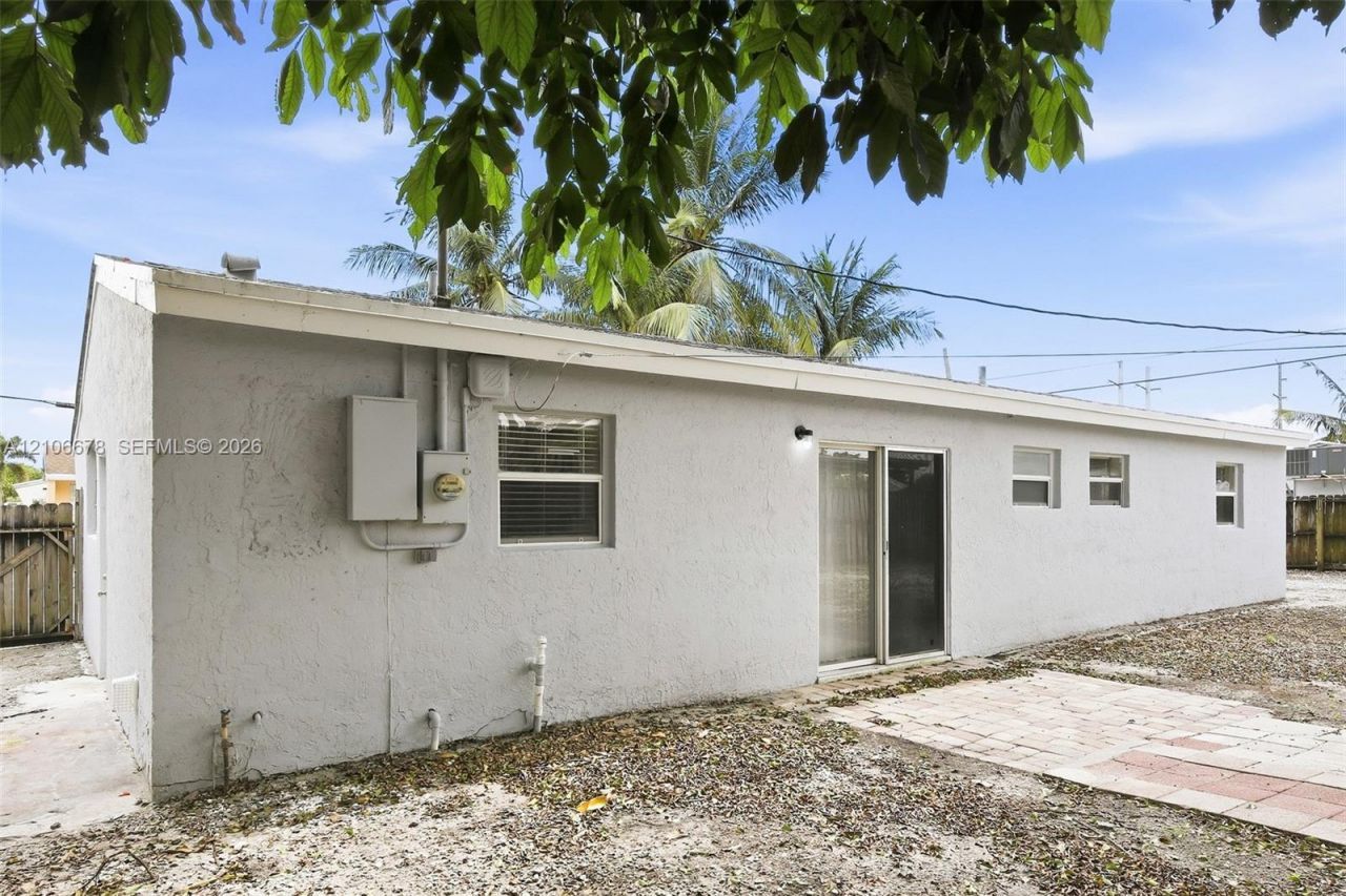 7060 Hood St, Hollywood, FL 33024 Photo
