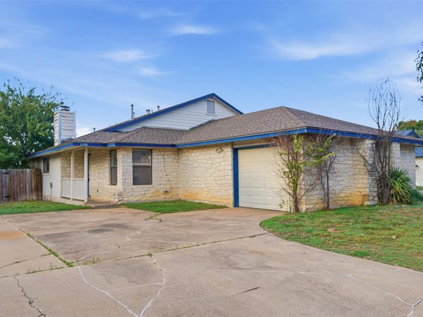 1304 Zephyr LN, Round Rock, TX 78664