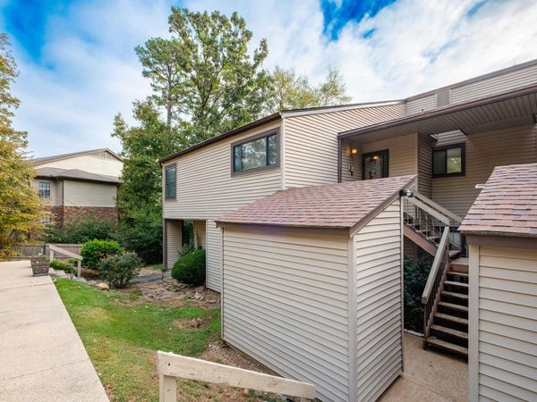12100 Rainwood Road, Little Rock, AR 72212