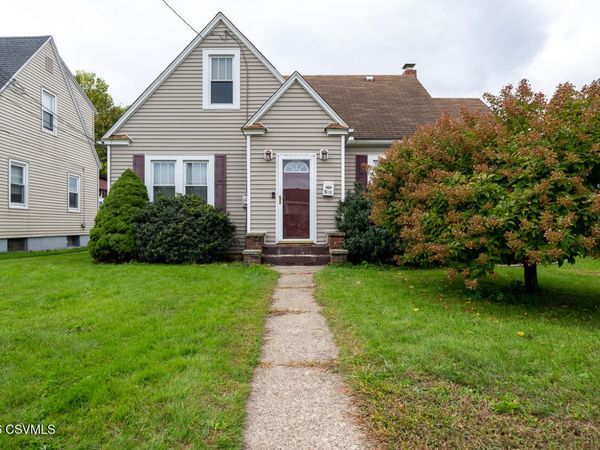531 N WARREN Street , Berwick, PA 18603