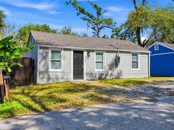 4922 Blue Lane, Kansas City, KS 66104