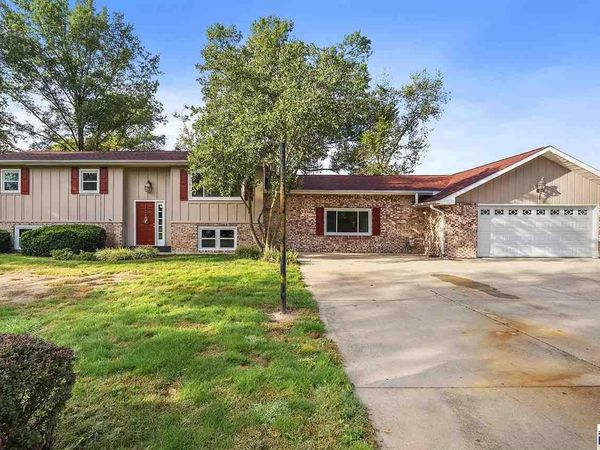 1921 E 49th Court, Terre Haute, IN 47802
