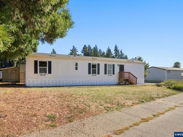 11615 Bunting Ln NE, Aurora, OR 97002