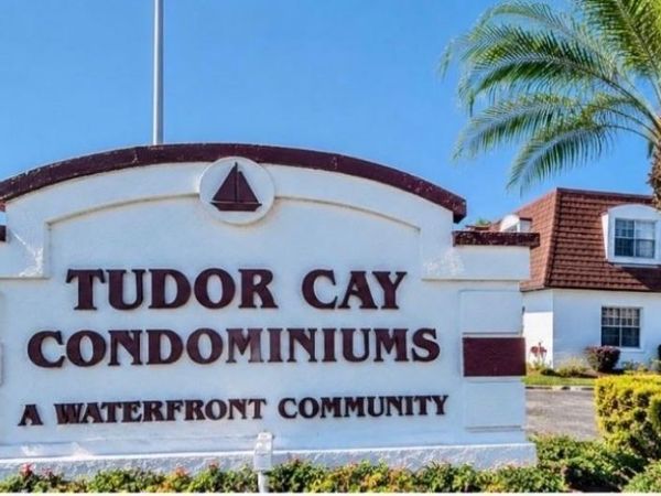 9005 TUDOR DRIVE , Unit H105, TAMPA, FL 33615