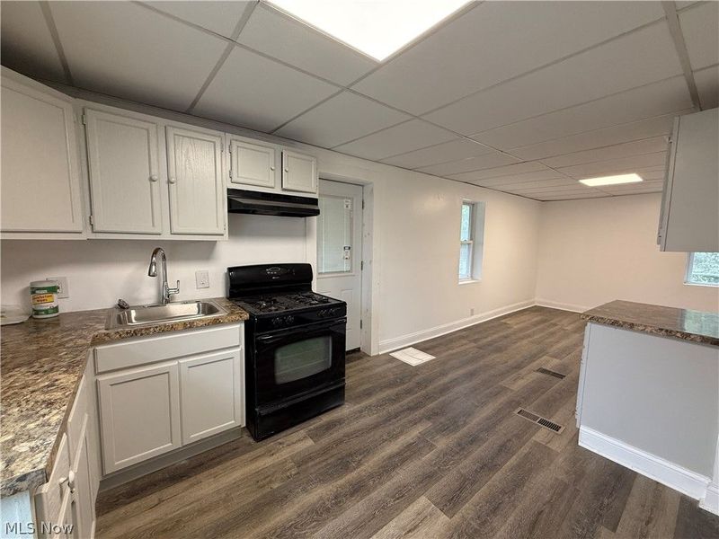 781 Lovers Lane, Akron, OH 44306 Photo 27