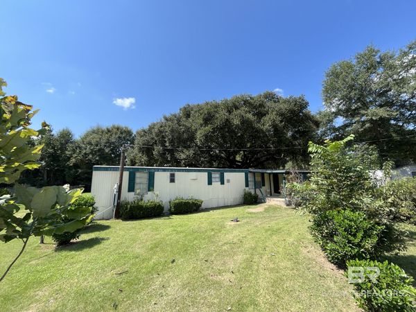 88 Pleasant Hill Circle, Atmore, AL 36502