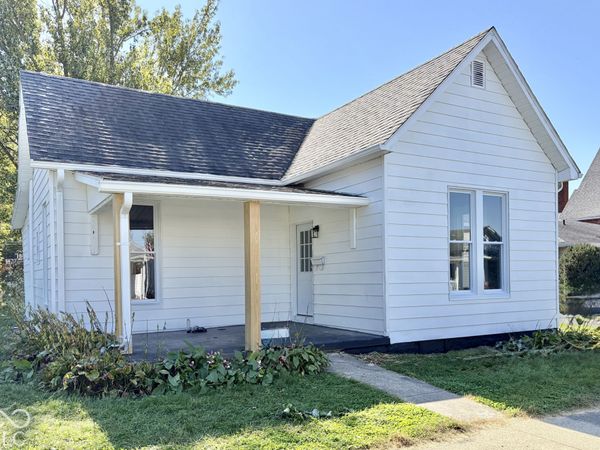 515 Jackson Street, Hope, IN 47246