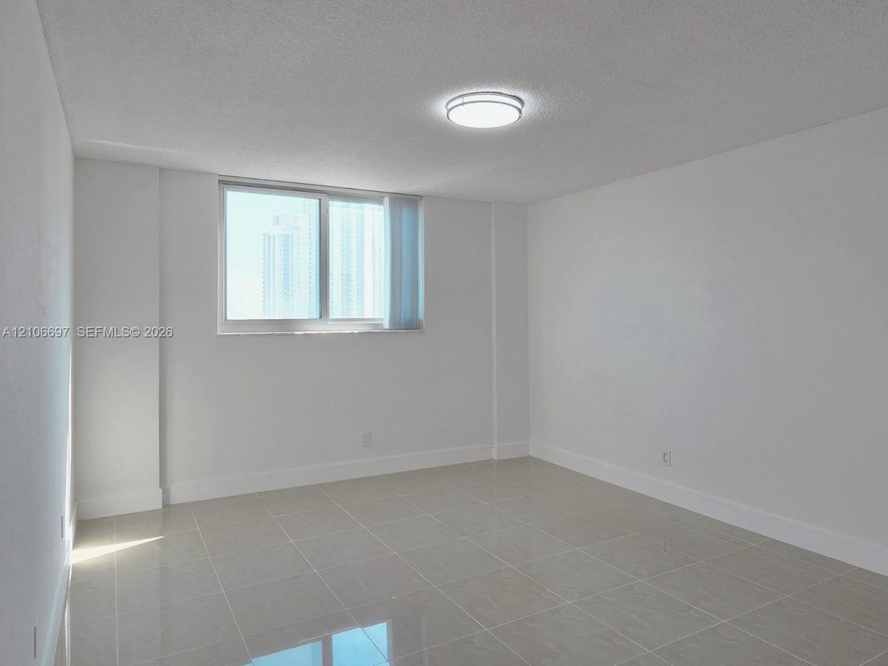 19380 Collins Ave , Unit 1002, Sunny Isles Beach, FL 33160 Photo