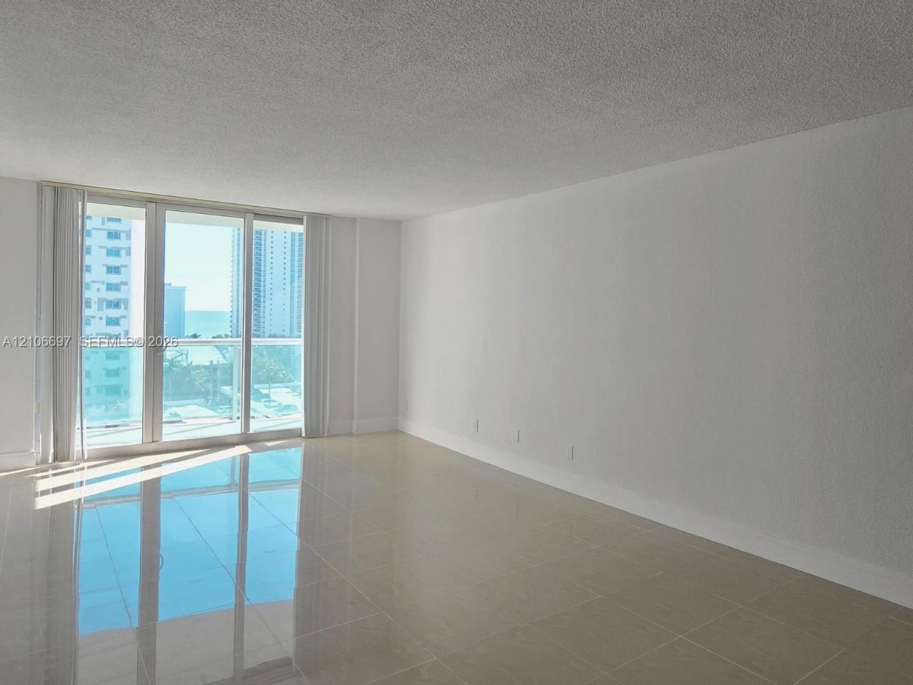 19380 Collins Ave , Unit 1002, Sunny Isles Beach, FL 33160 Photo
