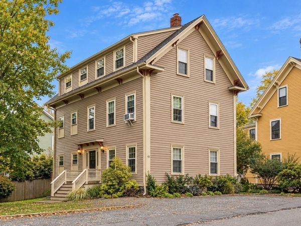 43 Hawkes Street, Unit 3, Marblehead, MA 01945
