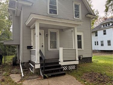 11 Earl Street , Rochester, NY 14611