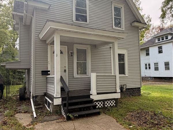 11 Earl Street, Rochester, NY 14611